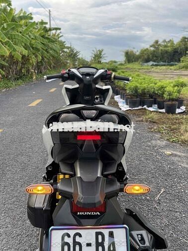 Cần Bán Vario 125 Máy làm zin êm độ kiển đẹp mê