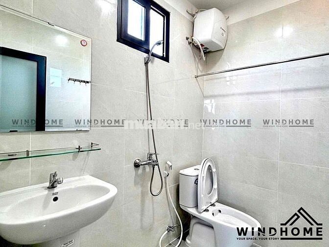 Phòng Mới Full NT -Gần OU Nguyễn Hữu Thọ Phú Mỹ Hưng Nguyễn Lương Bằng