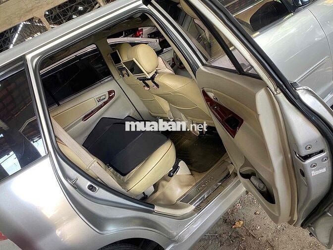 Toyota Innova V 2008 Bạc 145km