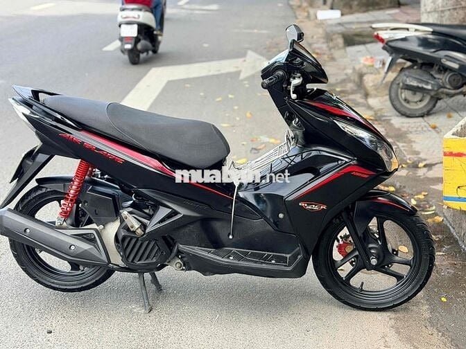 Honda Air Blade 2015 Đen Mù biễn 43 máy rin ngon