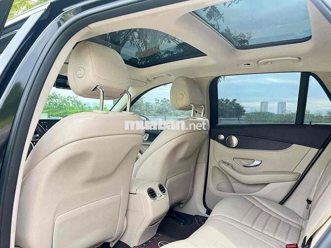 Mer GLC 300 4Matic 2020 Xám Nội Thất Kem