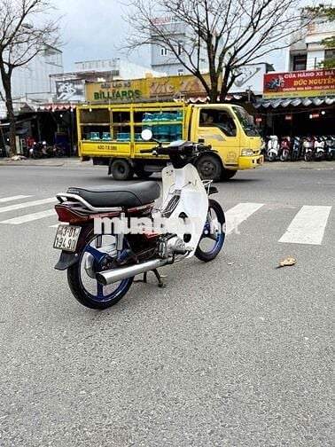 Honda Dream Thái Nâu Trắng Thái Lan