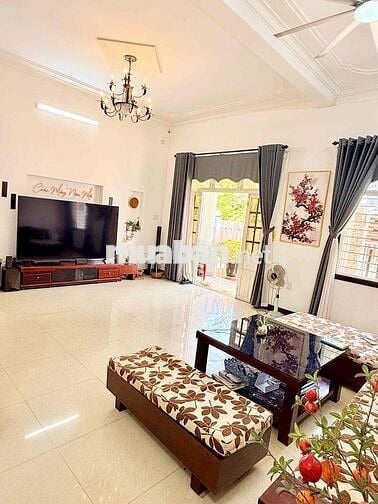 CHO THUÊ NHÀ ĐẸP 2 TẦNG (118m²) – FULL NỘI THẤT – GẦN BIỂN
