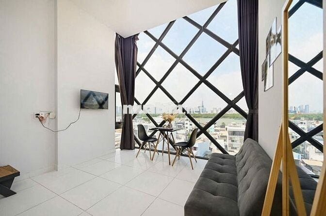 CHO THUÊ CĂN HỘ DỊCH VỤ DUPLEX 40m2 QUẬN  GẦN KCX TÂN THUẬN, NTT, UFM