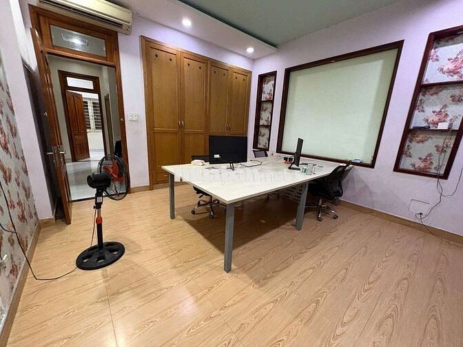 NHÀ GẦN BỆNH VIỆN ĐKKV THỦ ĐỨC ĐƯỜNG LÊ VĂN CHÍ. 3PN 3WC FULL NỘI THẤT