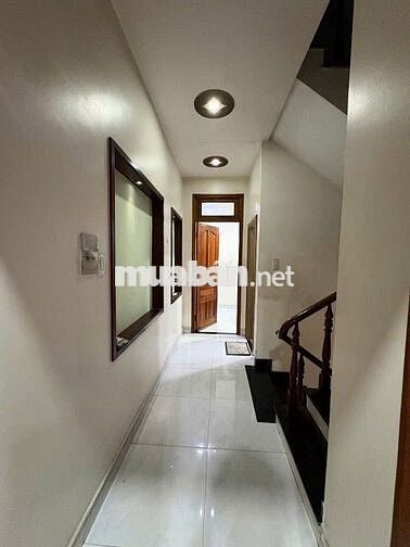 NNC 1 TRỆT 2 LẦU 3PN FULL NT - HXH SÁT ĐỖ MƯỜI – GẦN ĐH KINH TẾ LUẬT