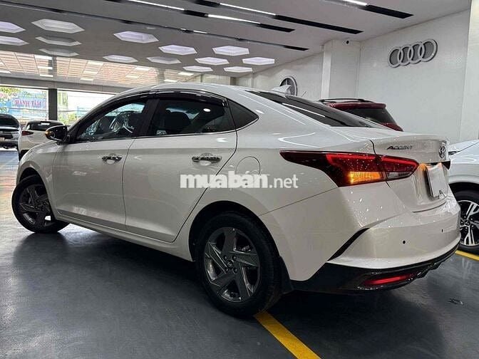 Hyundai Accent 2024 ATH 8000 km Trắng