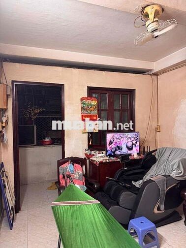 Chung cư Q10 cũ giá 3.2tỷ dt 56m2 cần bán gấp!