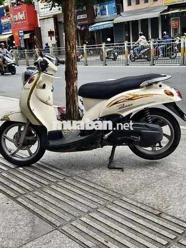 Yamaha Mio Classico Trắng Zin êm