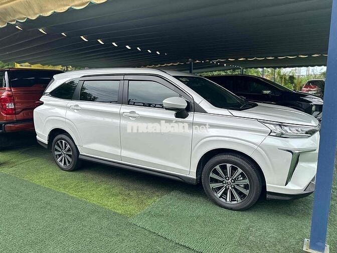 Toyota Veloz CVT 2025 Trắng đã qua sử dụng