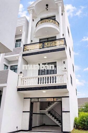 NHÀ SỔ RIÊNG 2TY5 - 4 TẦNG , HỖ TRỢ VAY BANK - LONG HẬU ĐƯỜNG 826C