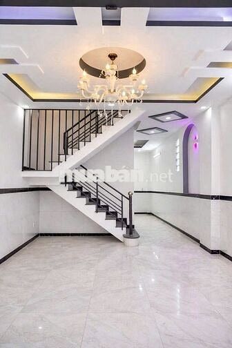 NHÀ SỔ RIÊNG 2TY5 - 4 TẦNG , HỖ TRỢ VAY BANK - LONG HẬU ĐƯỜNG 826C