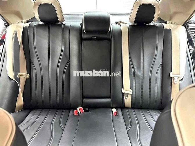 Toyota Corolla Altis 1.8G 2015 64.000km Đen