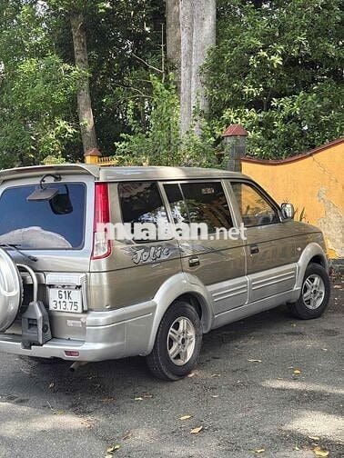 Mitsubishi Jolie 2004 Số sàn Bạc