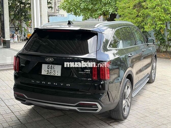 🔴 KIA Sorento Diesel 2.2 Signature 2022 Đen 7 chỗ