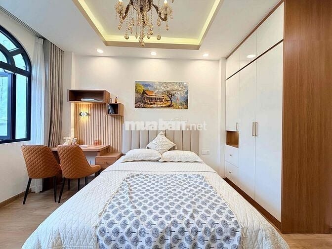 CĂN HỘ CAO CẤP STUDIO BAN CÔNG FULL NỘI THẤT CAO CẤP, SANG TRỌNG.
