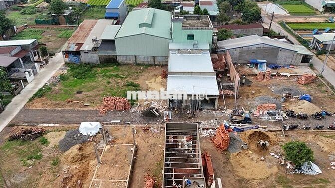 Bán đất ngay chợ và ngã 3 Trà Cổ, gần Quốc lộ 1A và KCN  Giang Điền