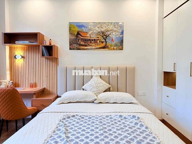 CĂN HỘ CAO CẤP STUDIO BAN CÔNG FULL NỘI THẤT CAO CẤP, SANG TRỌNG.