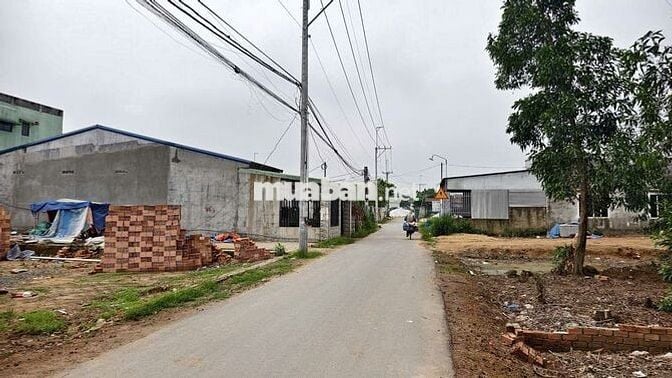 Bán đất ngay chợ và ngã 3 Trà Cổ, gần Quốc lộ 1A và KCN  Giang Điền