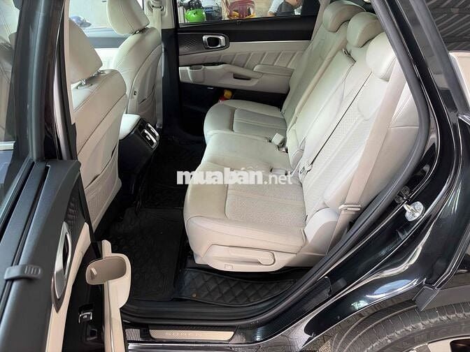 🔴 KIA Sorento Diesel 2.2 Signature 2022 Đen 7 chỗ