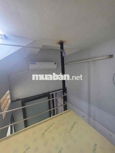 15m2 đường Nguyễn Thiện Thuật, P2, Q3