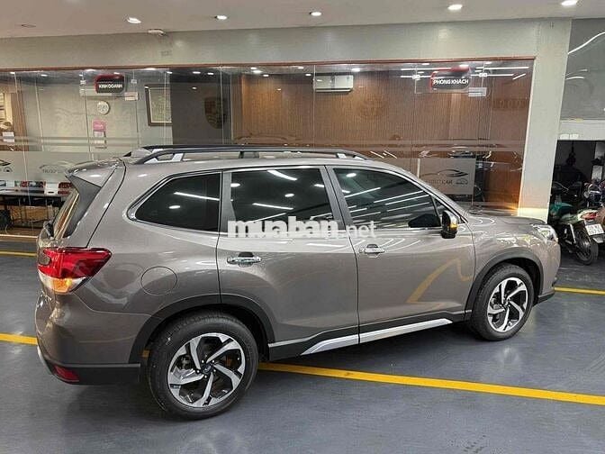 Subaru Forester 2.0IS ES 2024 7.000 km Nâu