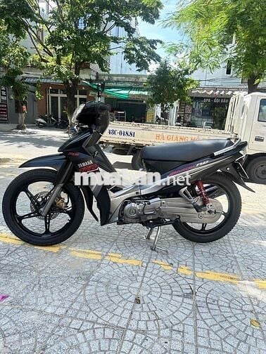 Yamaha Sirius Đen Đầy đủ