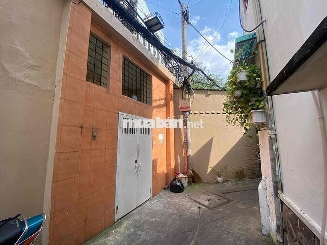 phòng trọ ngay cầu lê văn sỹ, Q3