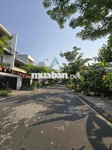 Cần Bán Lô Đất Sổ Sẵn Full Thổ Cư Vị Trí Đẹp Dân Cư Ở Kín