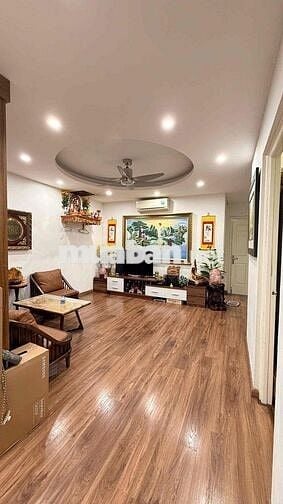 Bán chung cư mặt đường trần phú