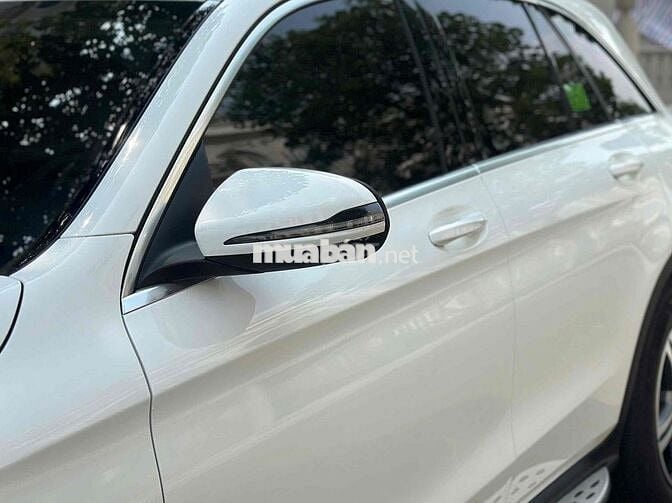Mercedes-Benz GLC 200 2020 Trắng 65.000 km