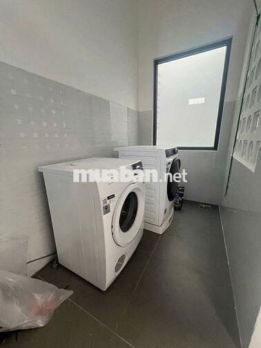 CHO THUÊ NHÀ 3 TẦNG MỚI XÂY, FULL NỘI THẤT KIỆT 268 TÔ HIỆU , 3PN