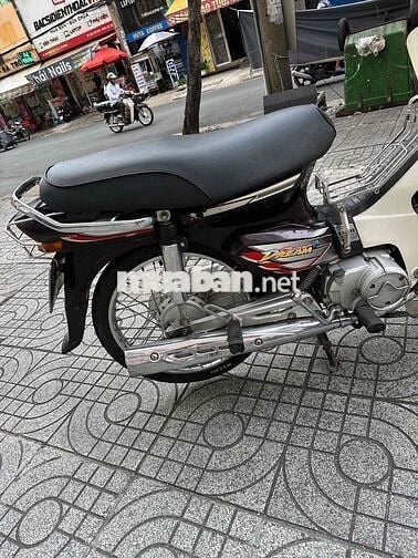 Honda Dream 2009 Trắng, Đen