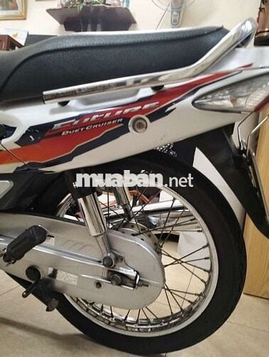 Honda Future Trắng, xanh, cam