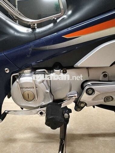 Honda Future Trắng, xanh, cam