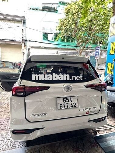 Toyota Avanza 2024 Trắng Tự động