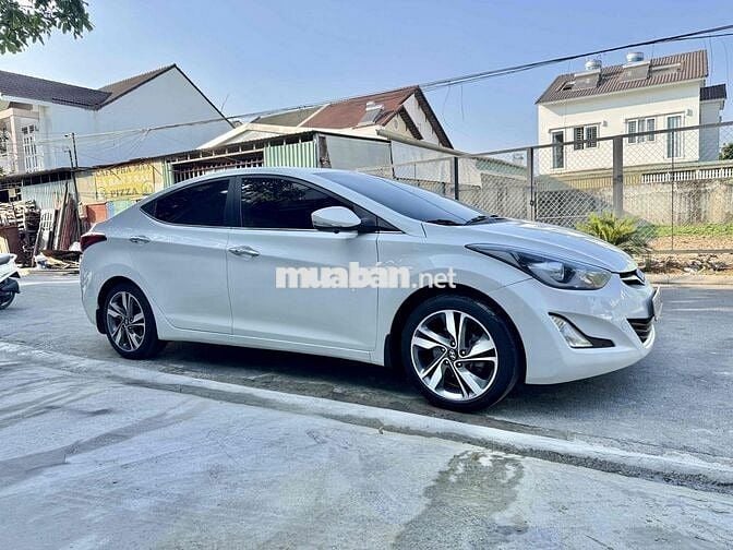Hyundai Elantra GLS 1.8 Trắng Da 100000 km