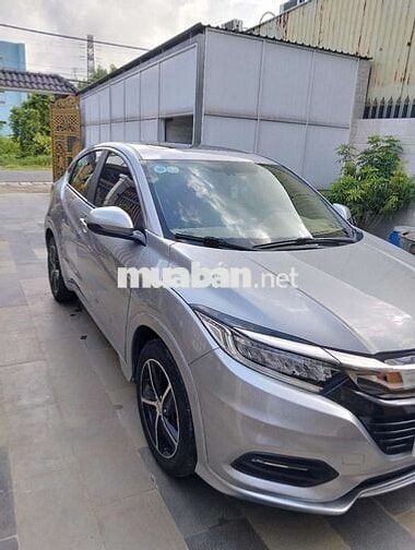 Honda HRV-L 2018 Bạc Tự động 130.000 Km