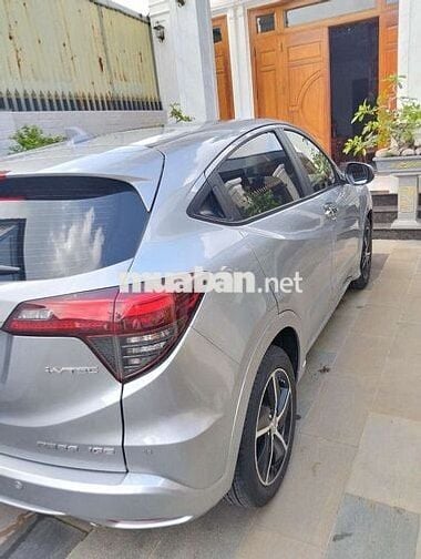 Honda HRV-L 2018 Bạc Tự động 130.000 Km
