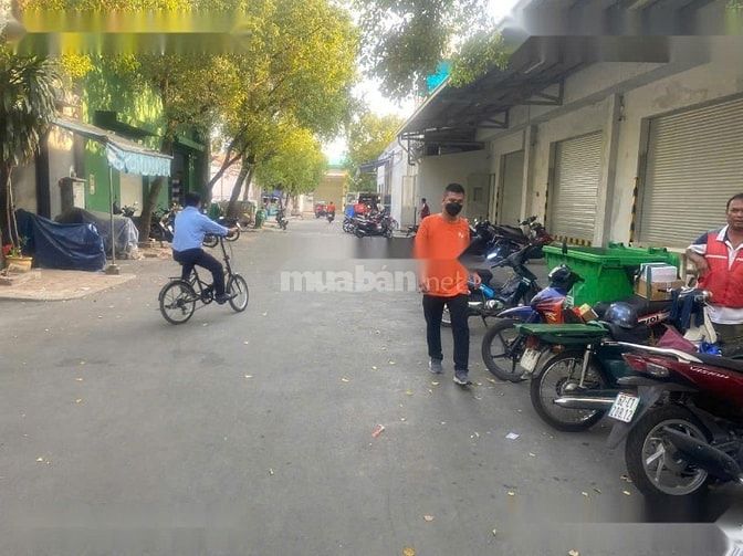 Cho thuê kho mặt tiền Nơ Trang Long, P.12,Bình Thạnh + Diện tích 649m2