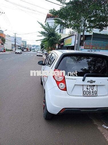 Chevrolet Spark 2017 Trắng  2 chỗ