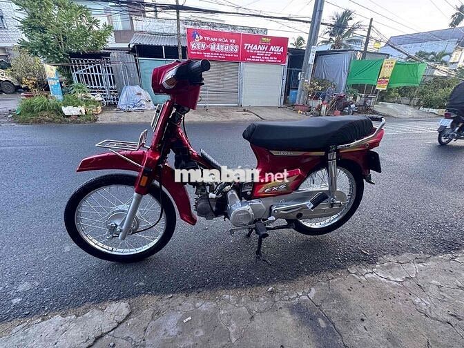 Honda Dream 50cc Đỏ đã dọn mới
