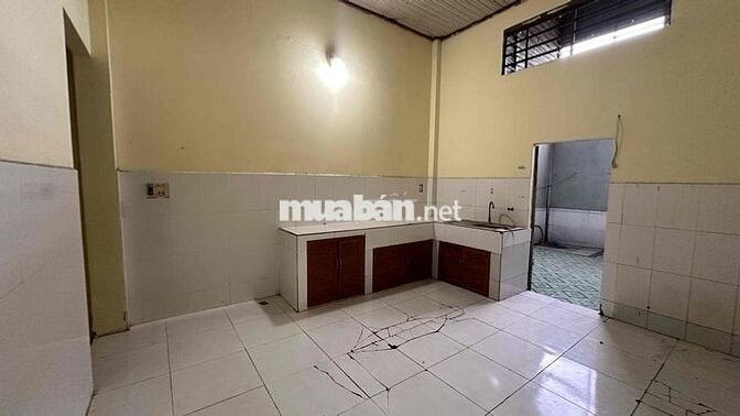 cho thuê nhà cấp 4 nguyên căn 100m2