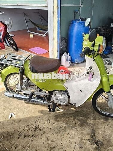 Honda Super Cub Xanh lá Việt Nam
