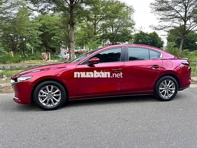 Mazda3 Luxury 2022 Đỏ Tự động đẹp không tì vết