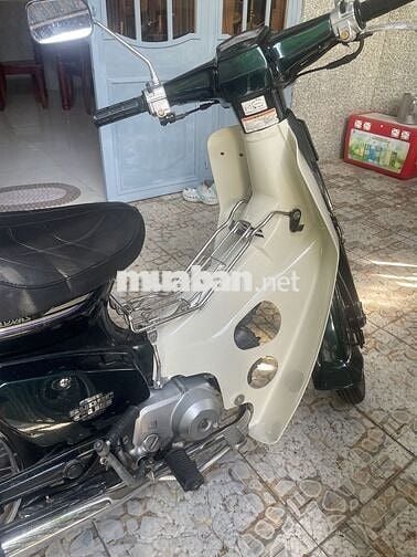 Honda Super Cub Trắng, Đen Nhật Bản