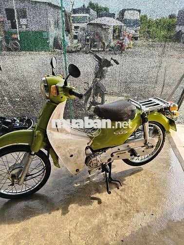 Honda Super Cub Xanh lá Việt Nam