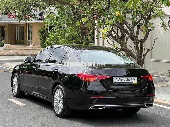 Mercedes-Benz C200 Avan 2023 Đen 20.000 miles