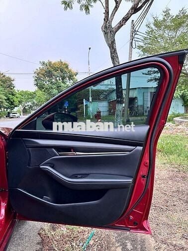 Mazda3 Luxury 2022 Đỏ Tự động đẹp không tì vết