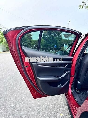Mazda3 Luxury 2022 Đỏ Tự động đẹp không tì vết